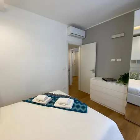 Gramsci 2 - Cozy Near Sempione Park! * Milan