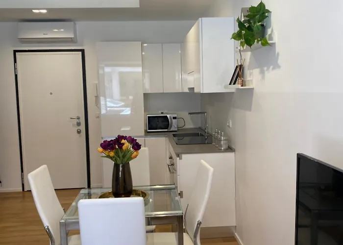 Gramsci 2 - Cozy Near Sempione Park! * Milano